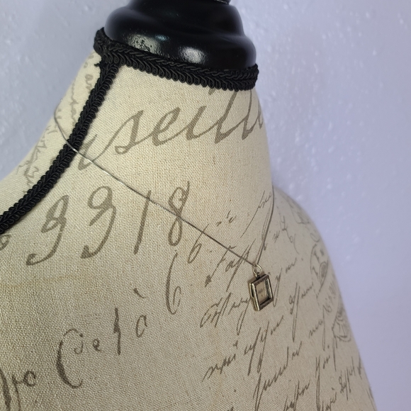 925 Sterling Silver Picture Frame Pendant Charm 18" Box Chain - Picture 15 of 16